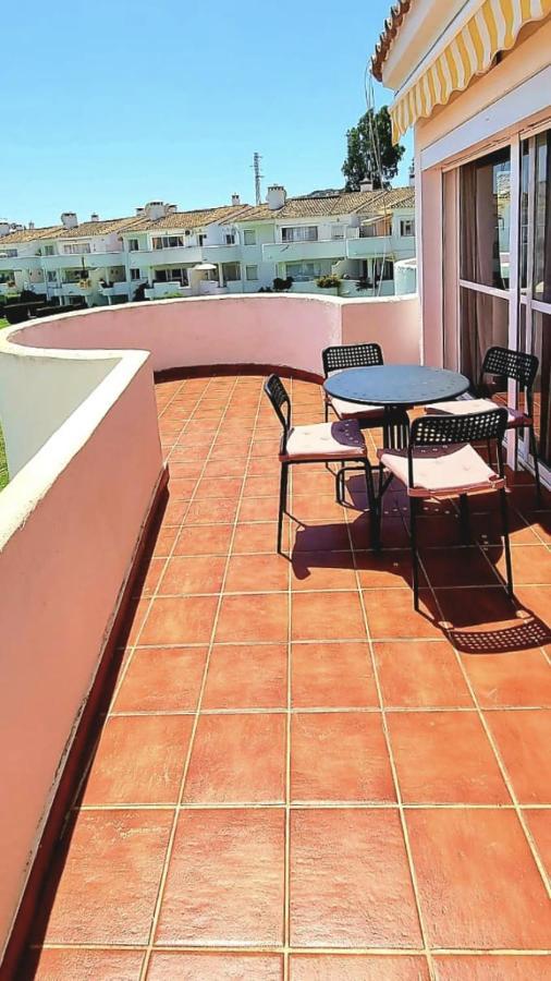 Mijas Holiday Apartment Фуeнхирола Екстериор снимка
