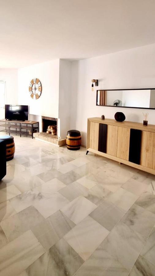 Mijas Holiday Apartment Фуeнхирола Екстериор снимка