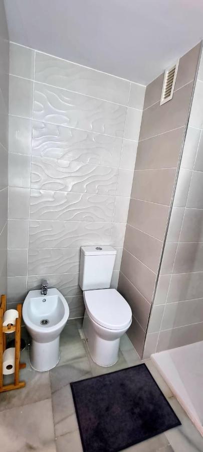 Mijas Holiday Apartment Фуeнхирола Екстериор снимка